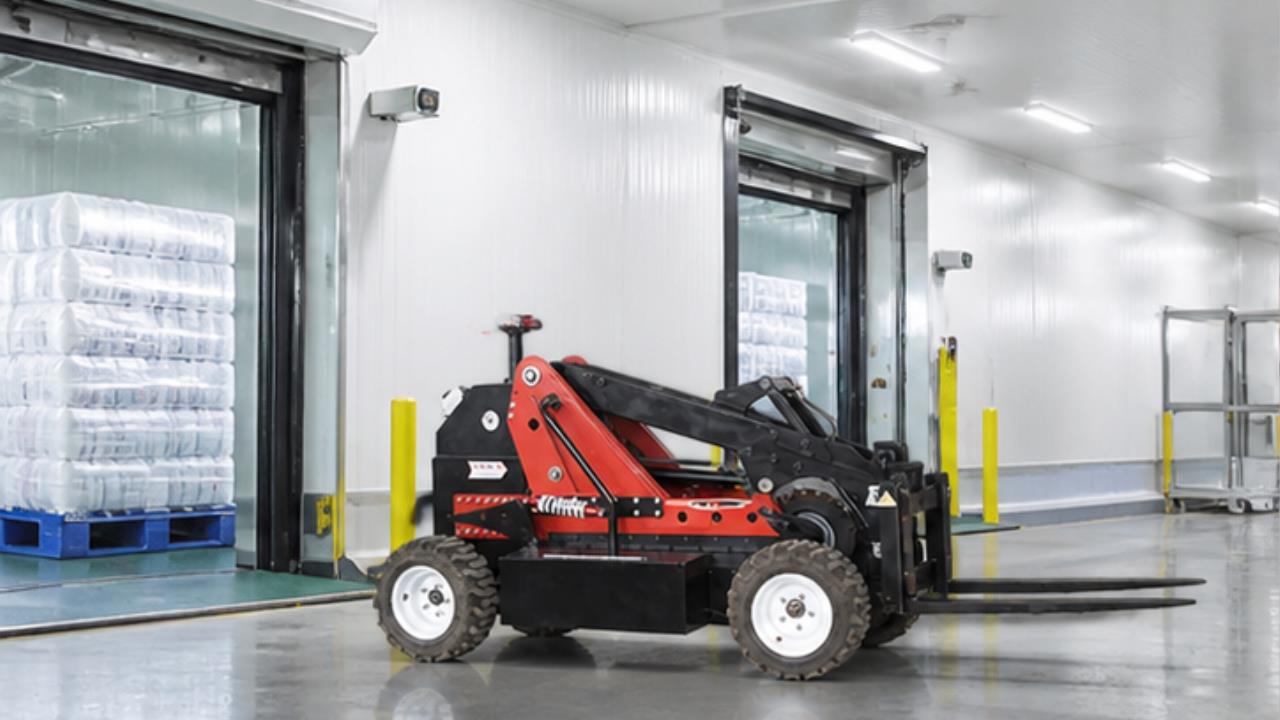 1500kg Remote Control Forklift in a bright operating scene