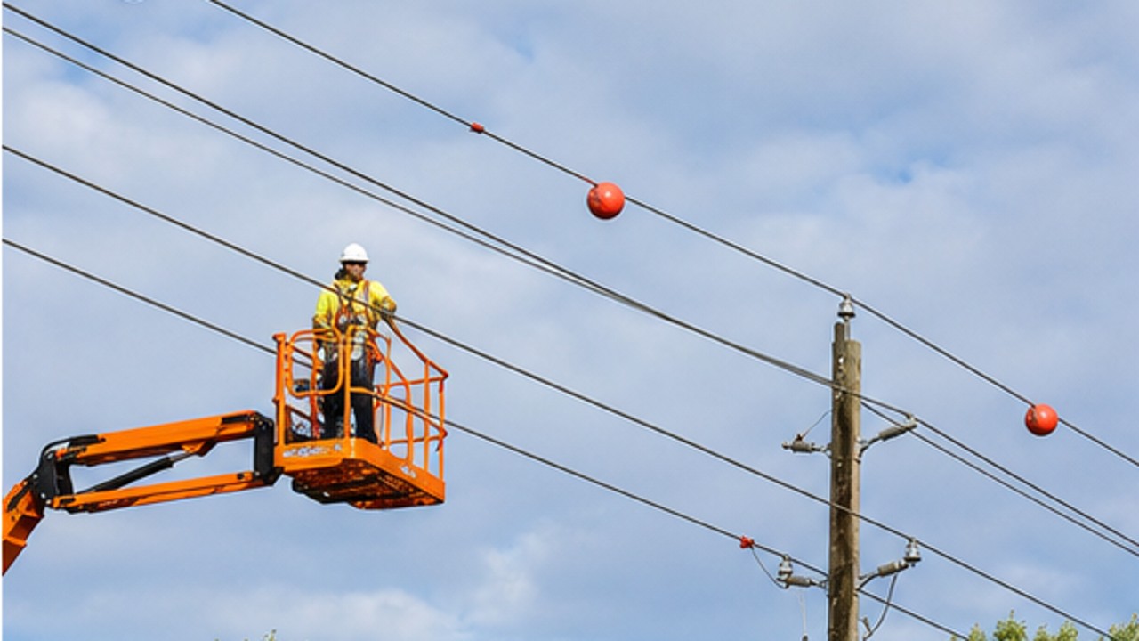 Related Aerial Platform 2 bright operating scene