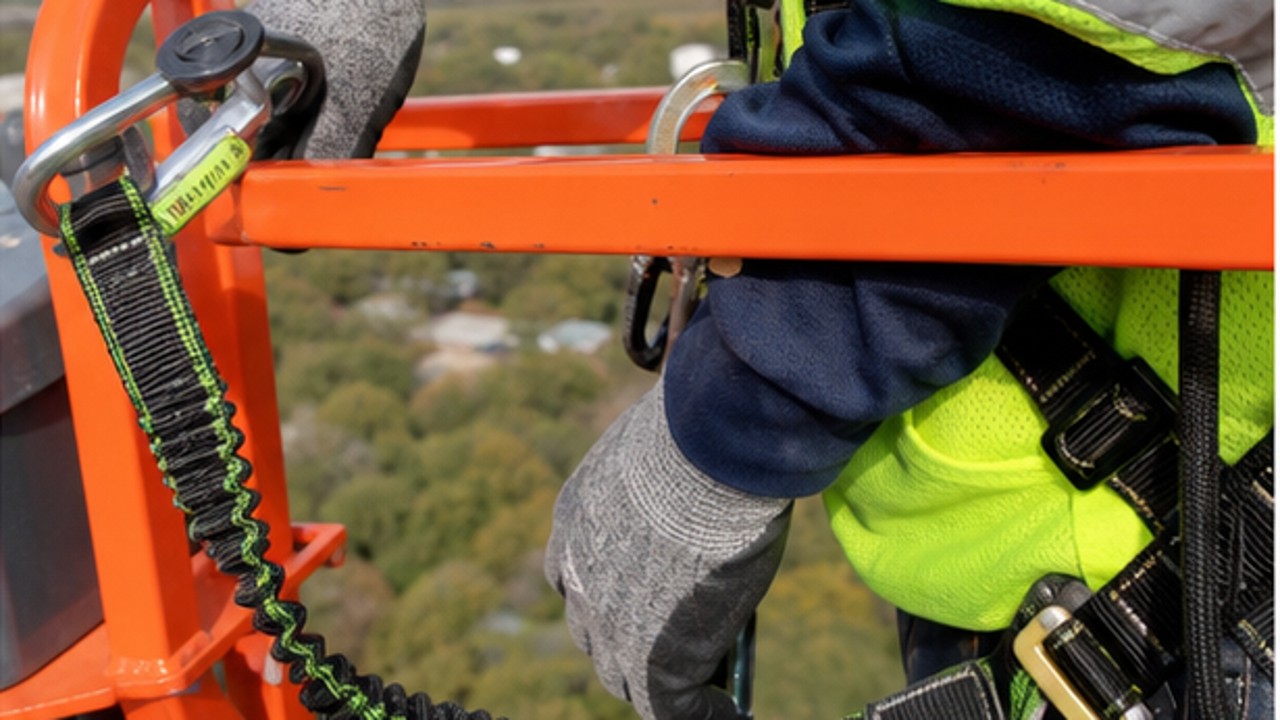 Related Aerial Platform 1 bright operating scene