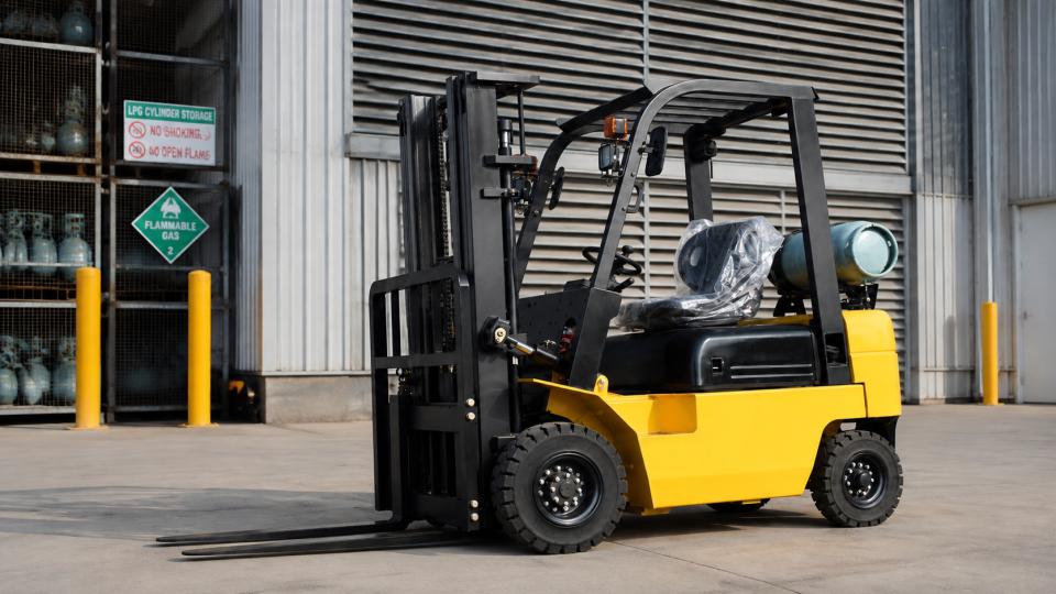 CPCY120 LPG forklift material handling application