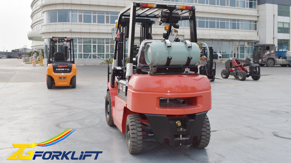 how to operate a stand up forklift