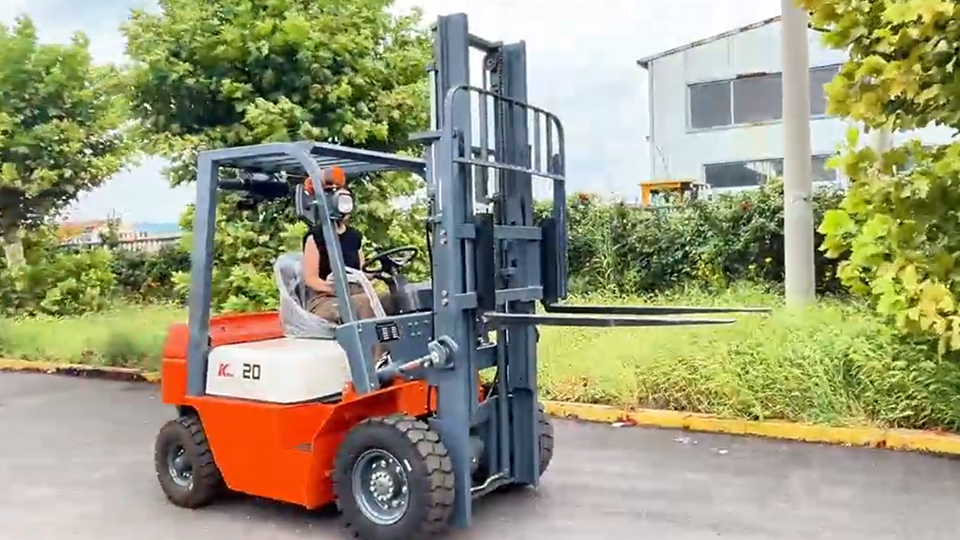 how long forklift training
