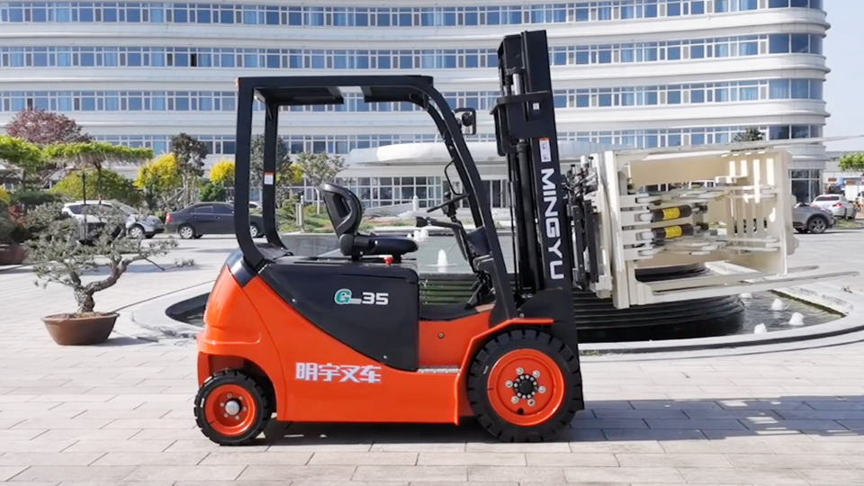 where to learn to drive forklift