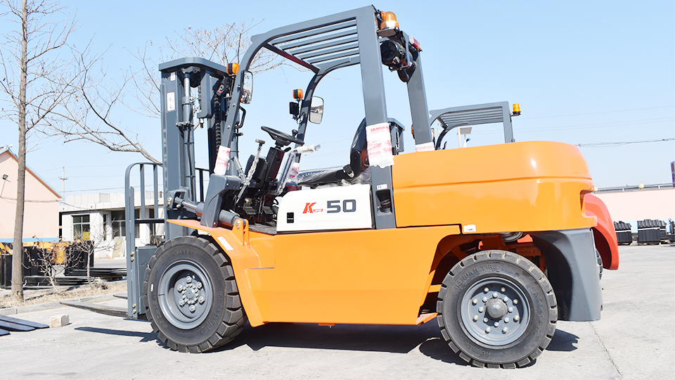 how can you check the load capacity of a forklift