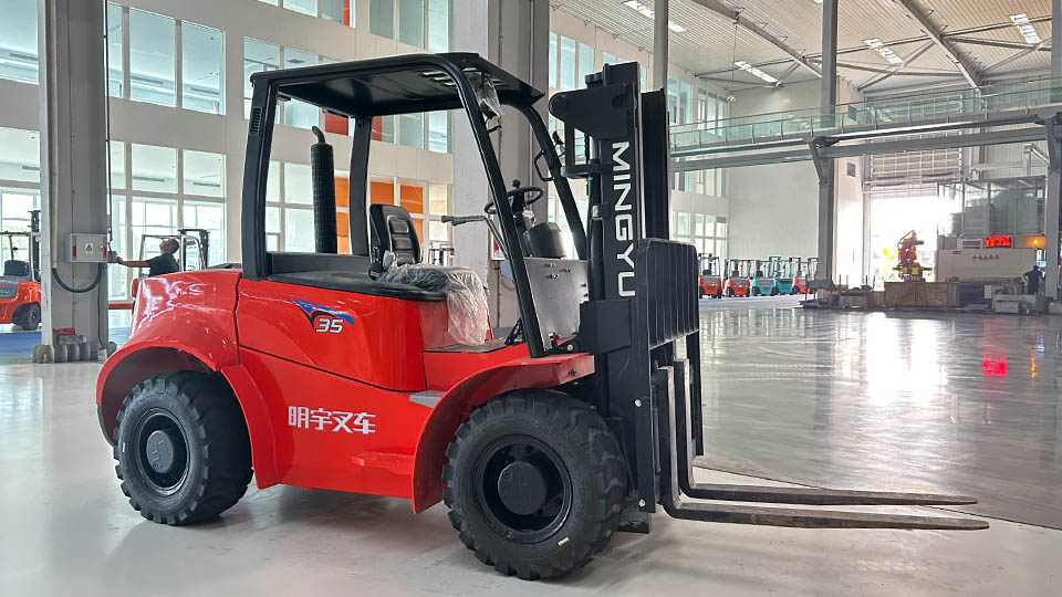 How much do rough terrain forklift operators make?