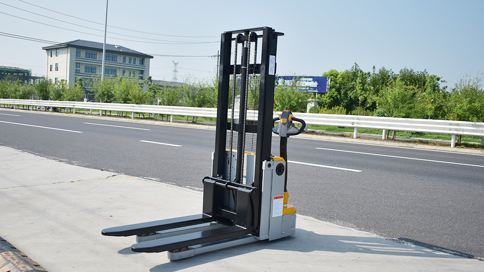 What are the dimensions of a stacker forklift?