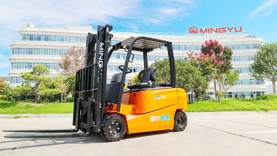 What is the fuel efficiency of forklifts?