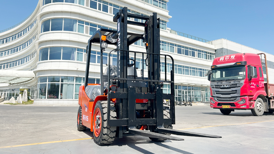 how hard is it to drive a forklift