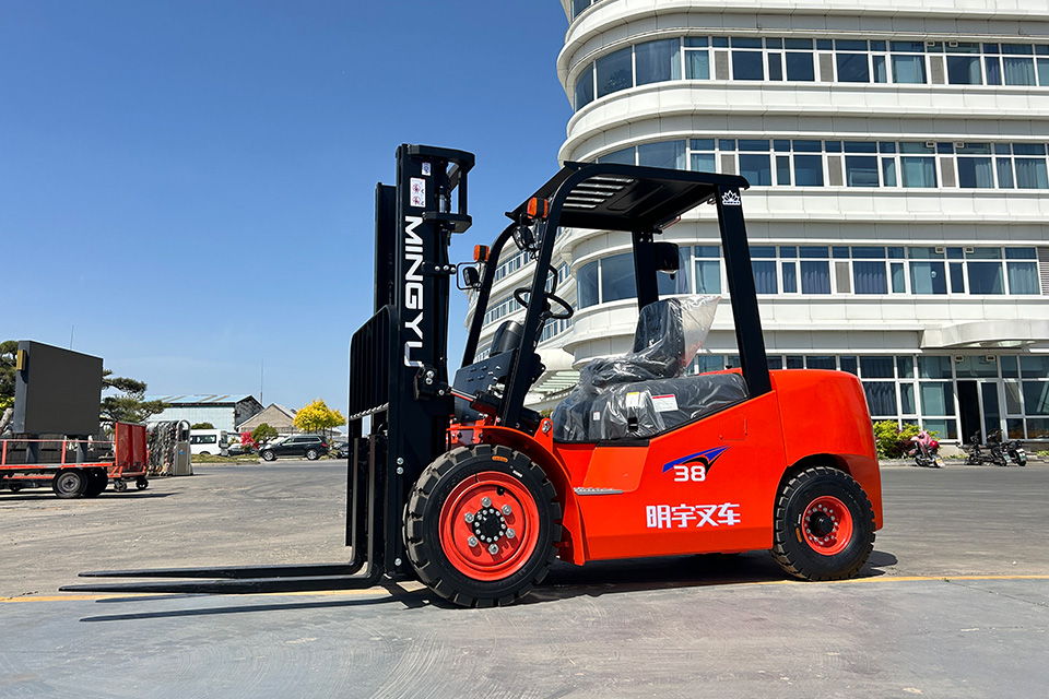 how long does it take to learn forklift