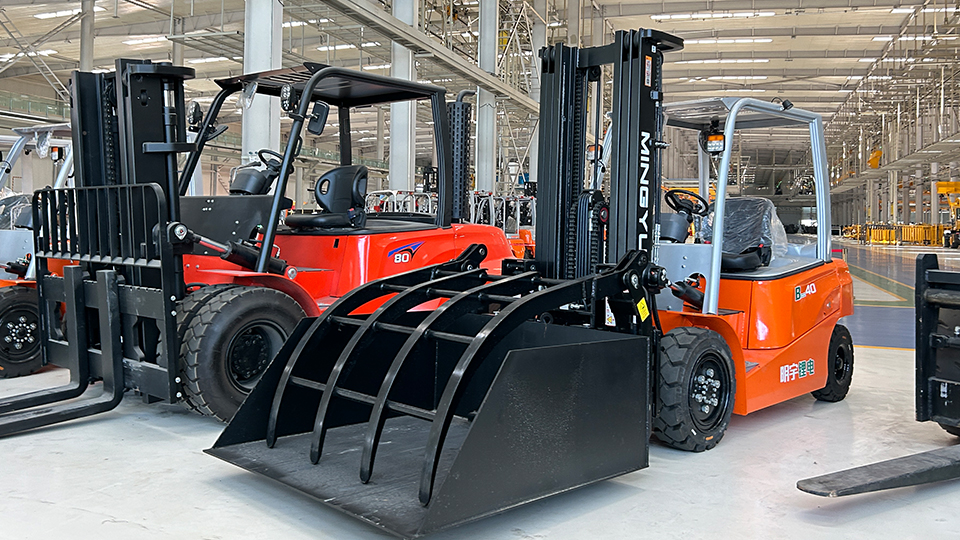 where do you find the capacity of your forklift