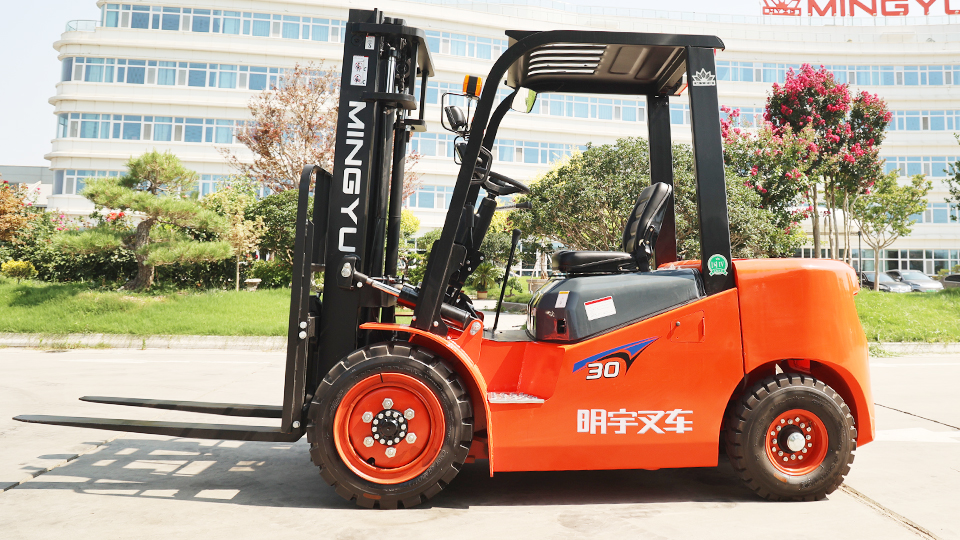 do i need a driver licence to drive a forklift