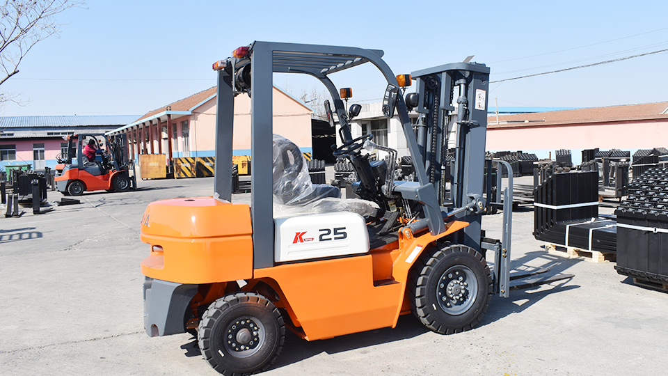 do you get paid more for having a forklift license