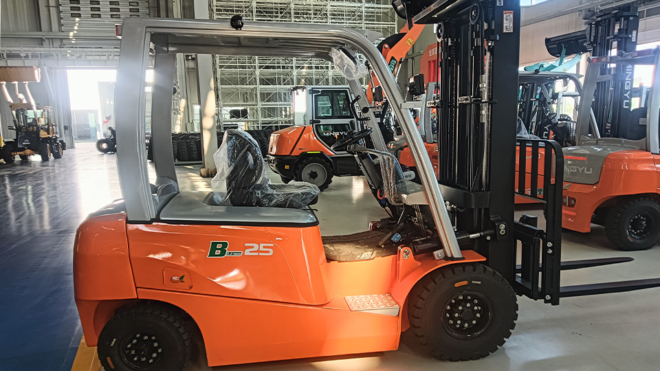 do you need a forklift operation certification