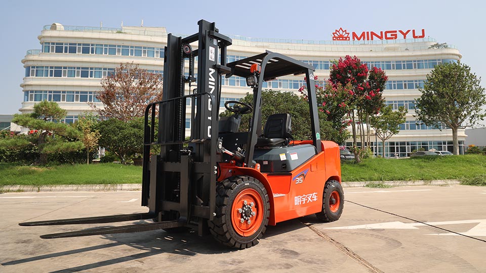 how much does it cost for a forklift licence