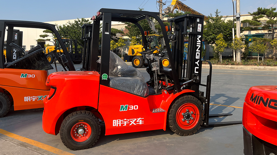 why do you put water in a forklift battery