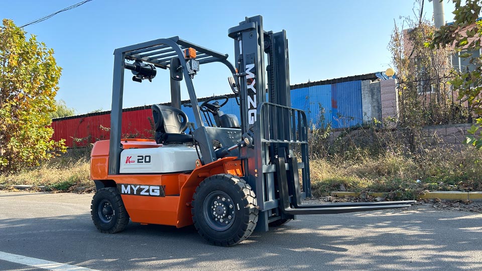 can you drive a forklift with one eye