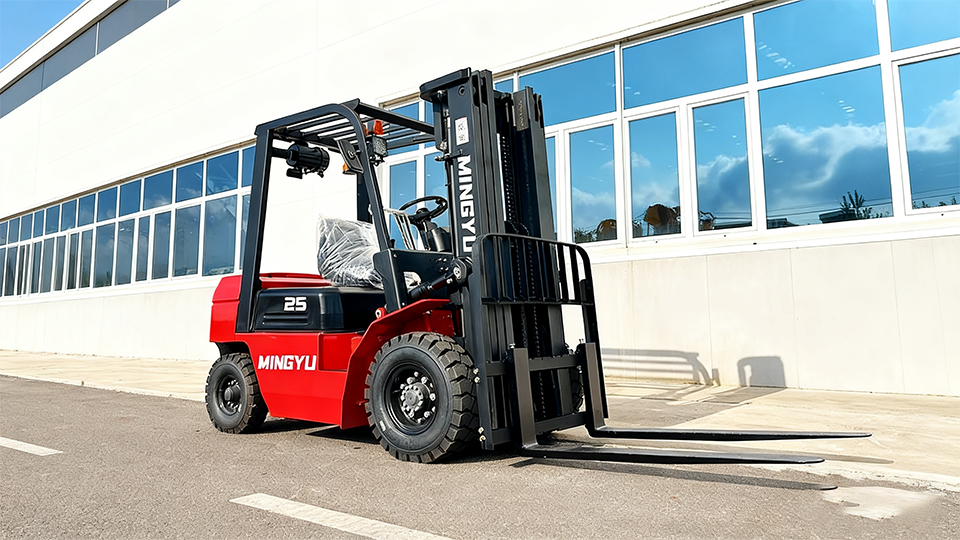 Product Overview: 2.5-ton Diesel Forklift (CPC25)
