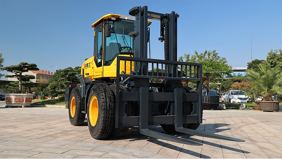 who will train me to drive the forklift