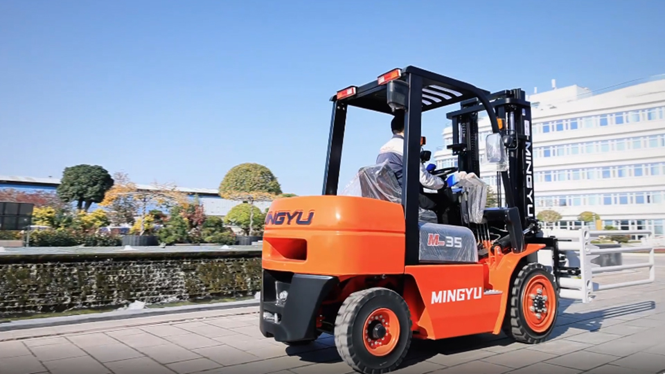 What safety procedures should I follow when operating a stand-up forklift?