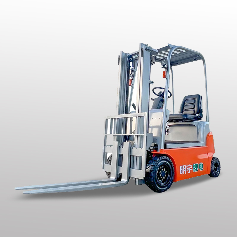 Cold Storage Forklifts in 2026: Equipment Selection for Freezer and Refrigerated Warehouses