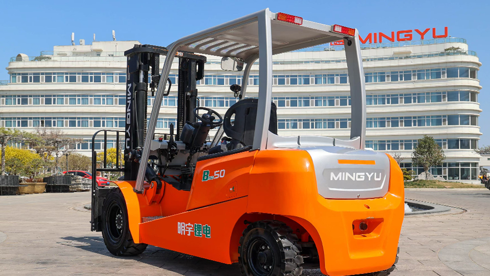 How much should I expect to pay for an electric forklift?