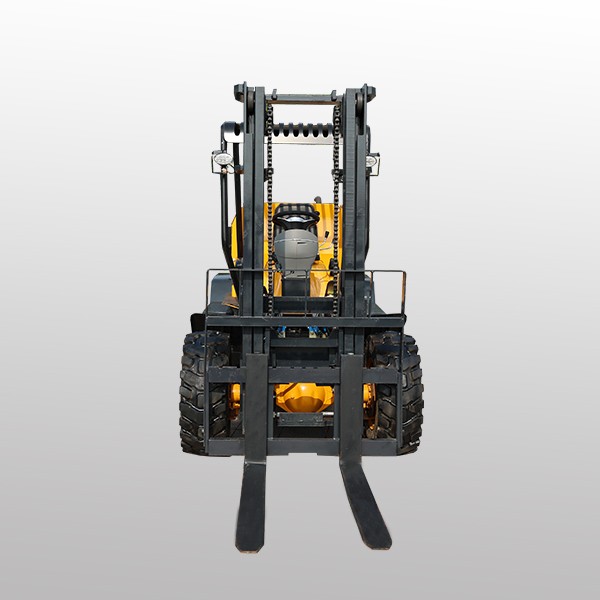 MYZG heavy duty diesel forklift moving concrete blocks in a building materials yard