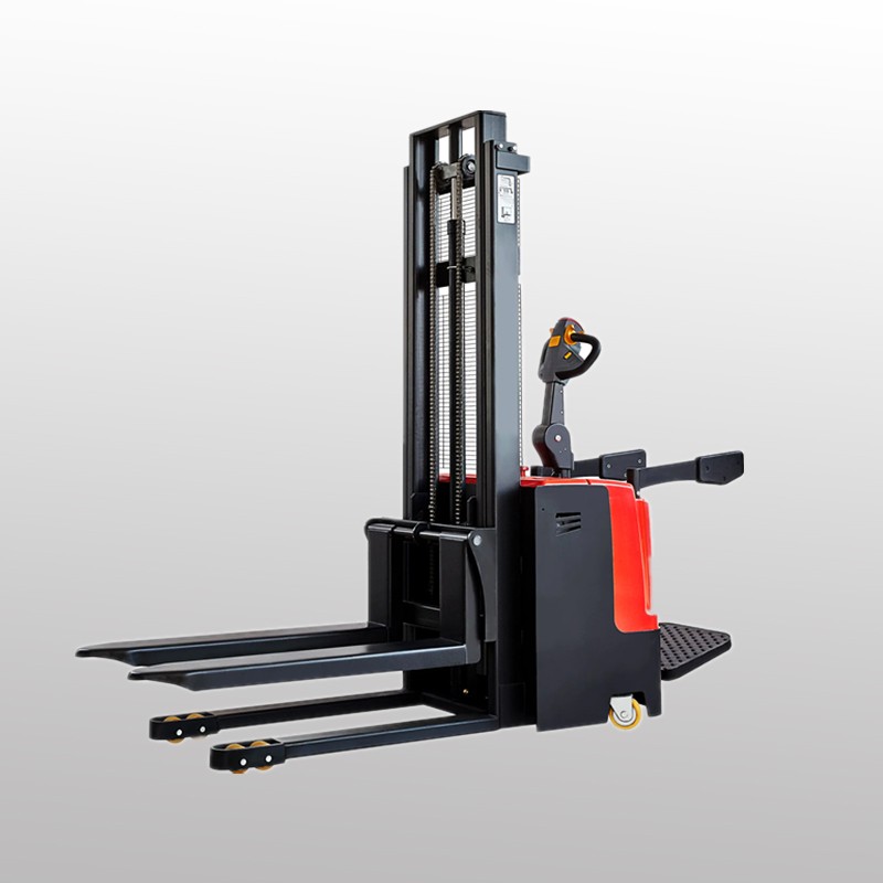 MYZG MYCDDE Stand-On Electric Pallet Stacker application scene 2